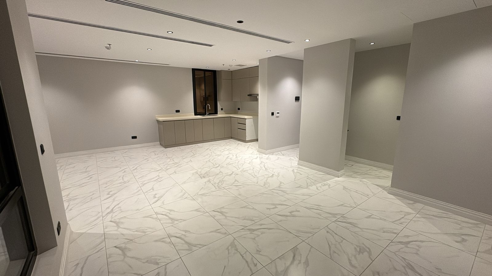 3 bedroom apartment in Al Malqa 1