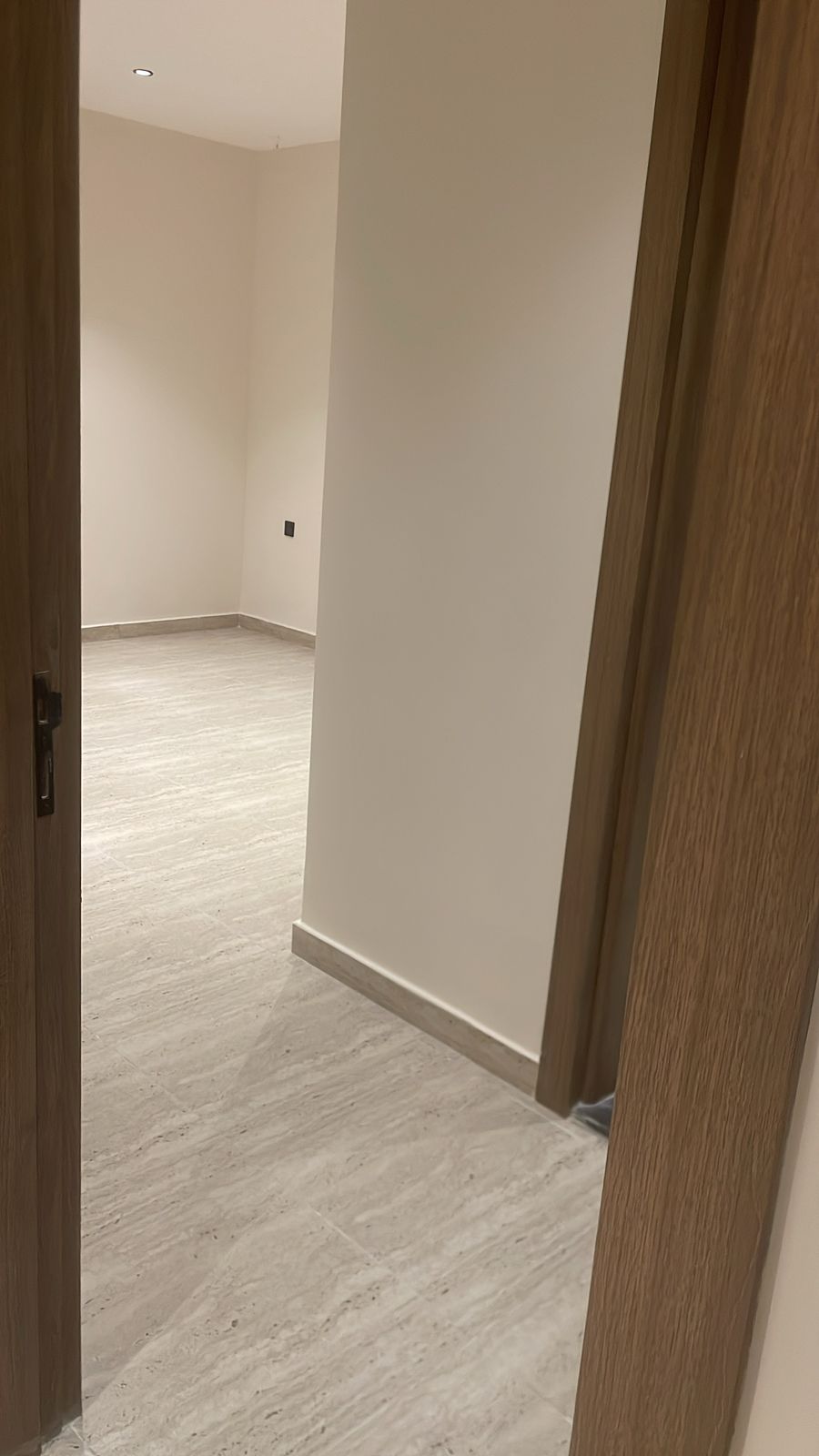 شقة 3 غرف في النرجس 5