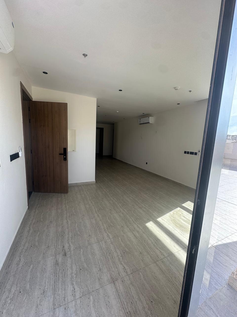 شقة 3 غرف في النرجس 1