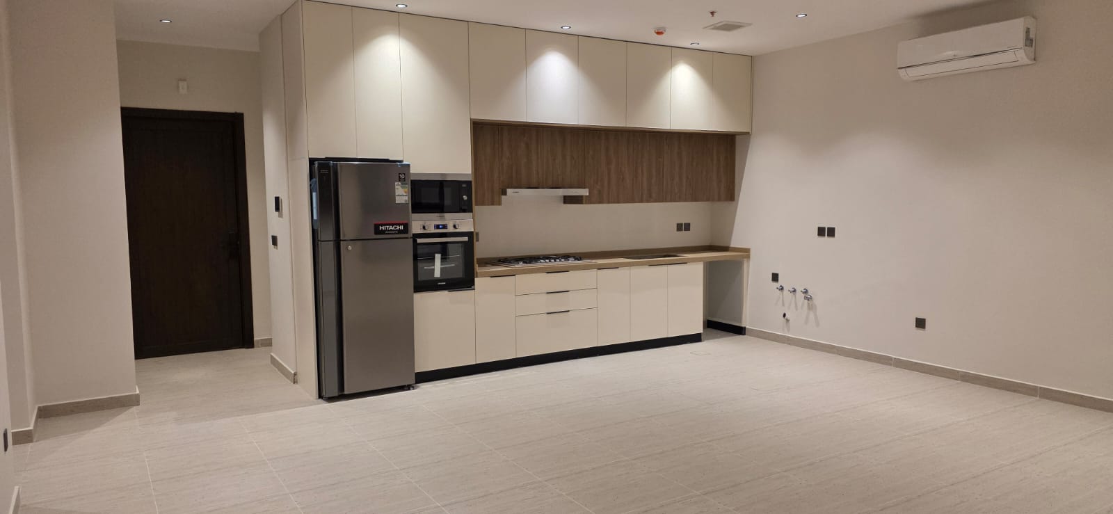 2 bedroom apartment in Irqah 1