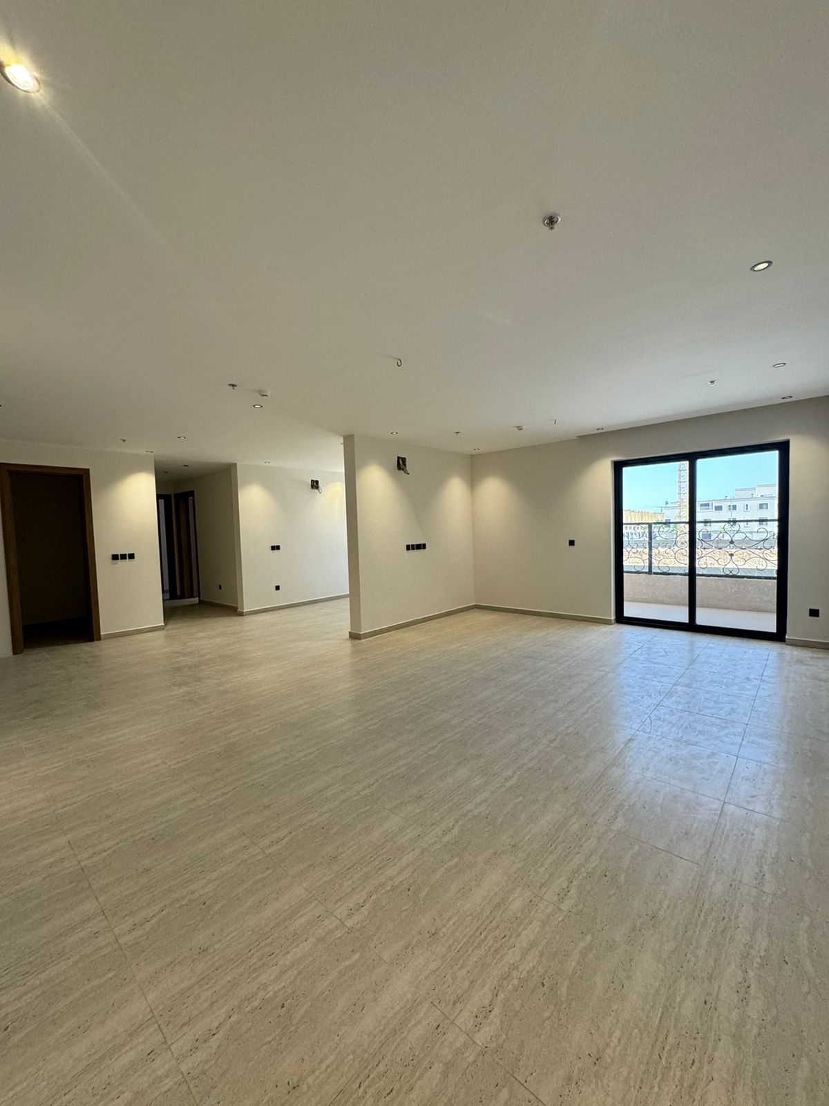 3 bedroom apartment in Al Narjis 1