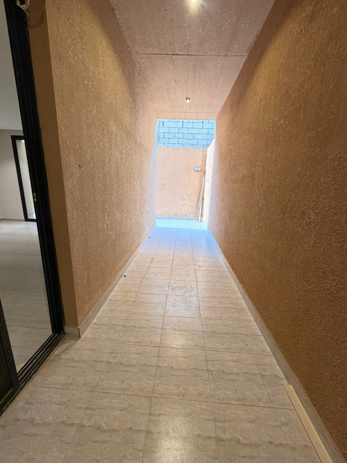 3 bedroom apartment in Irqah 3