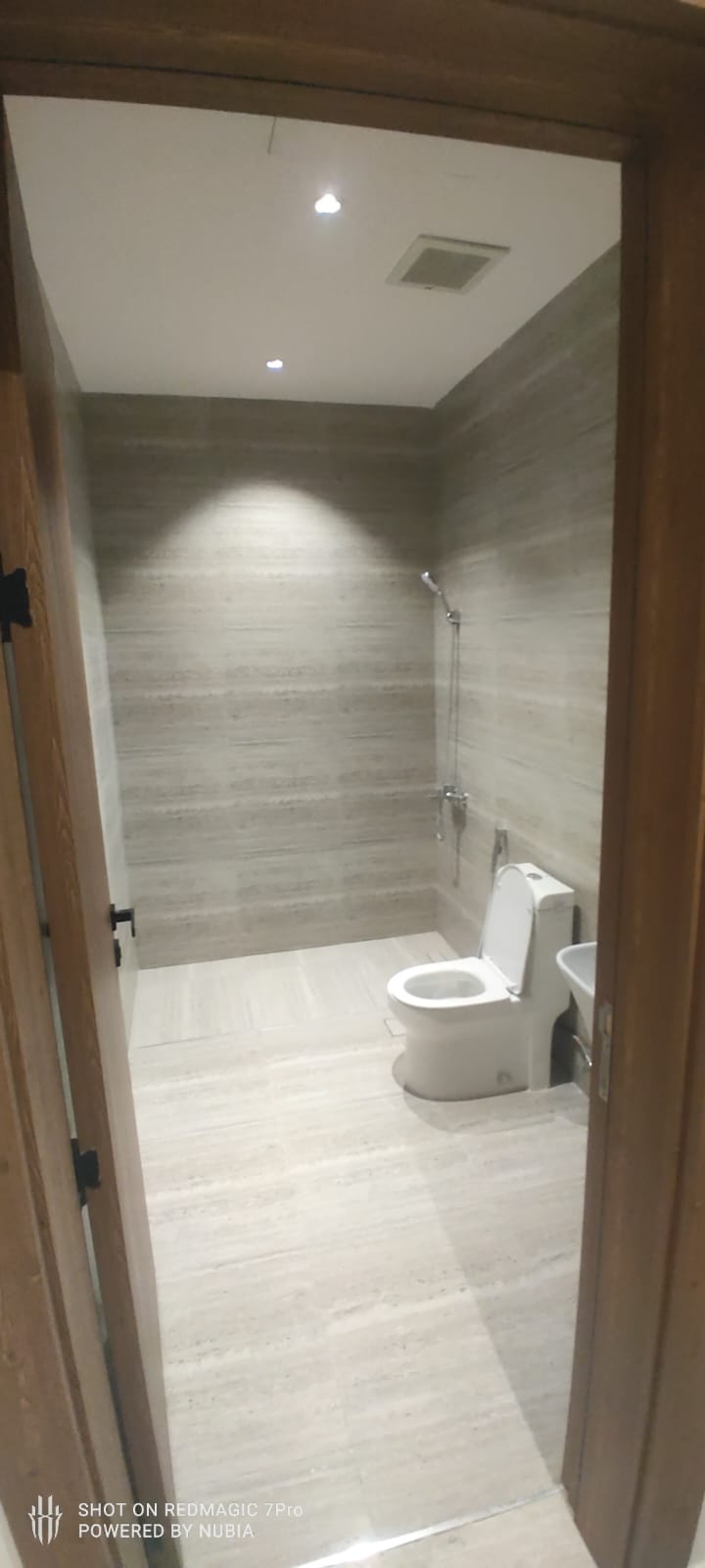 3 bedroom apartment in Al Farouq 5