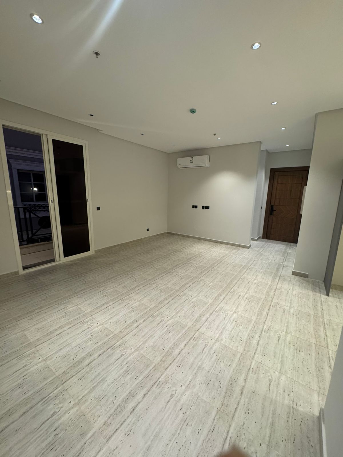 شقة 2 غرف في النرجس 2