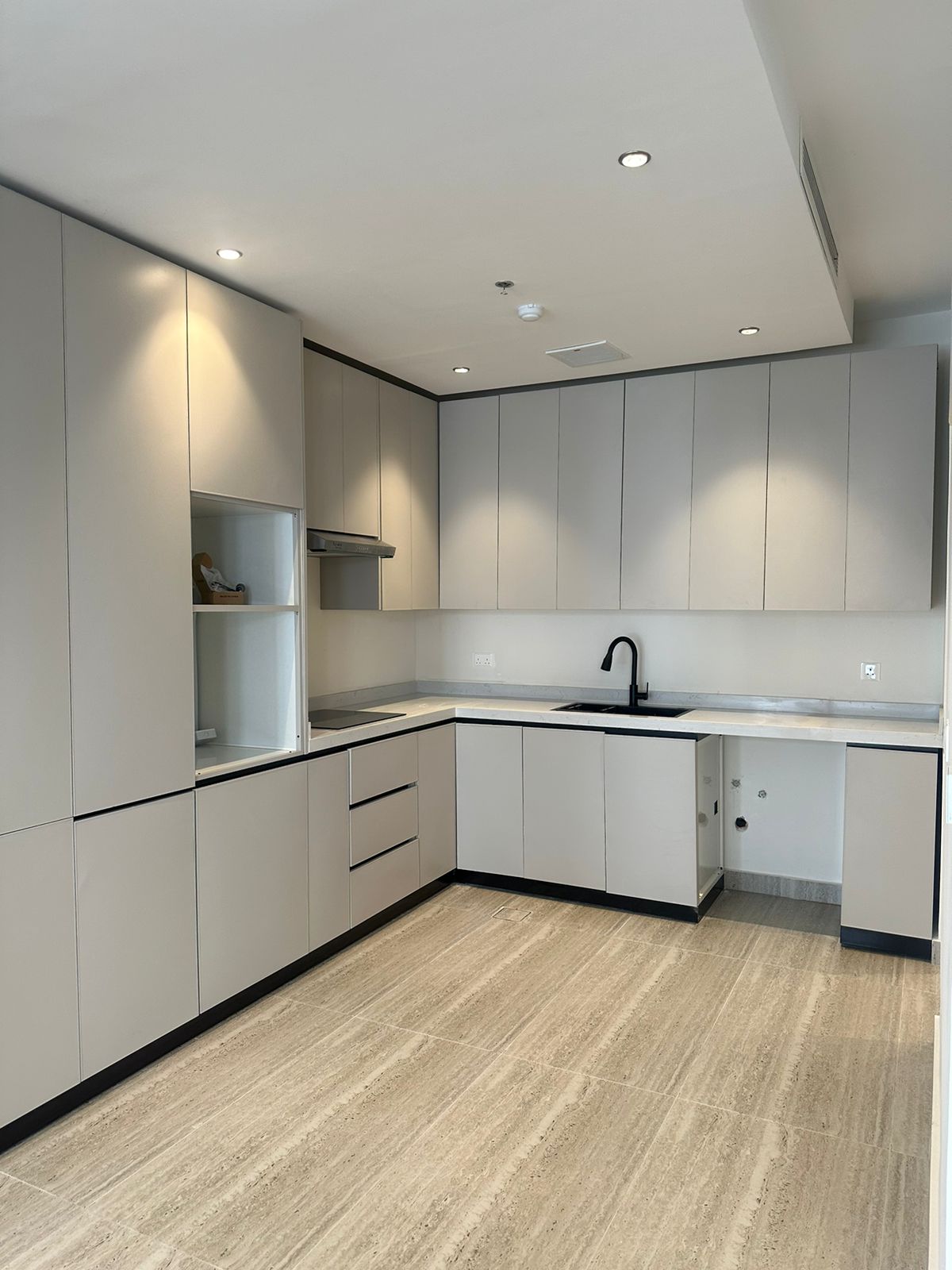 شقة 3 غرف في النرجس 5