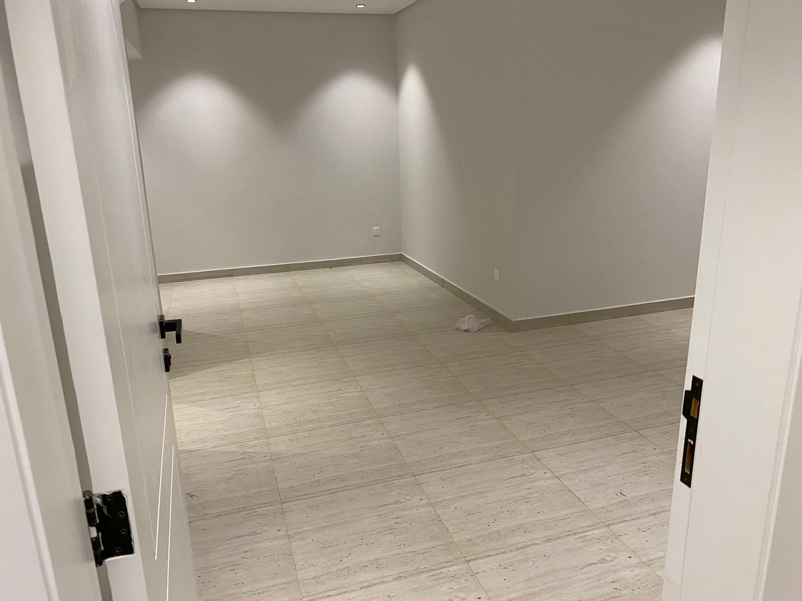 شقة 3 غرف في الندى 2