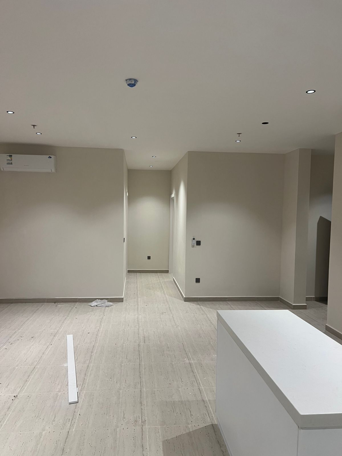 شقة 2 غرف في عرقة 1