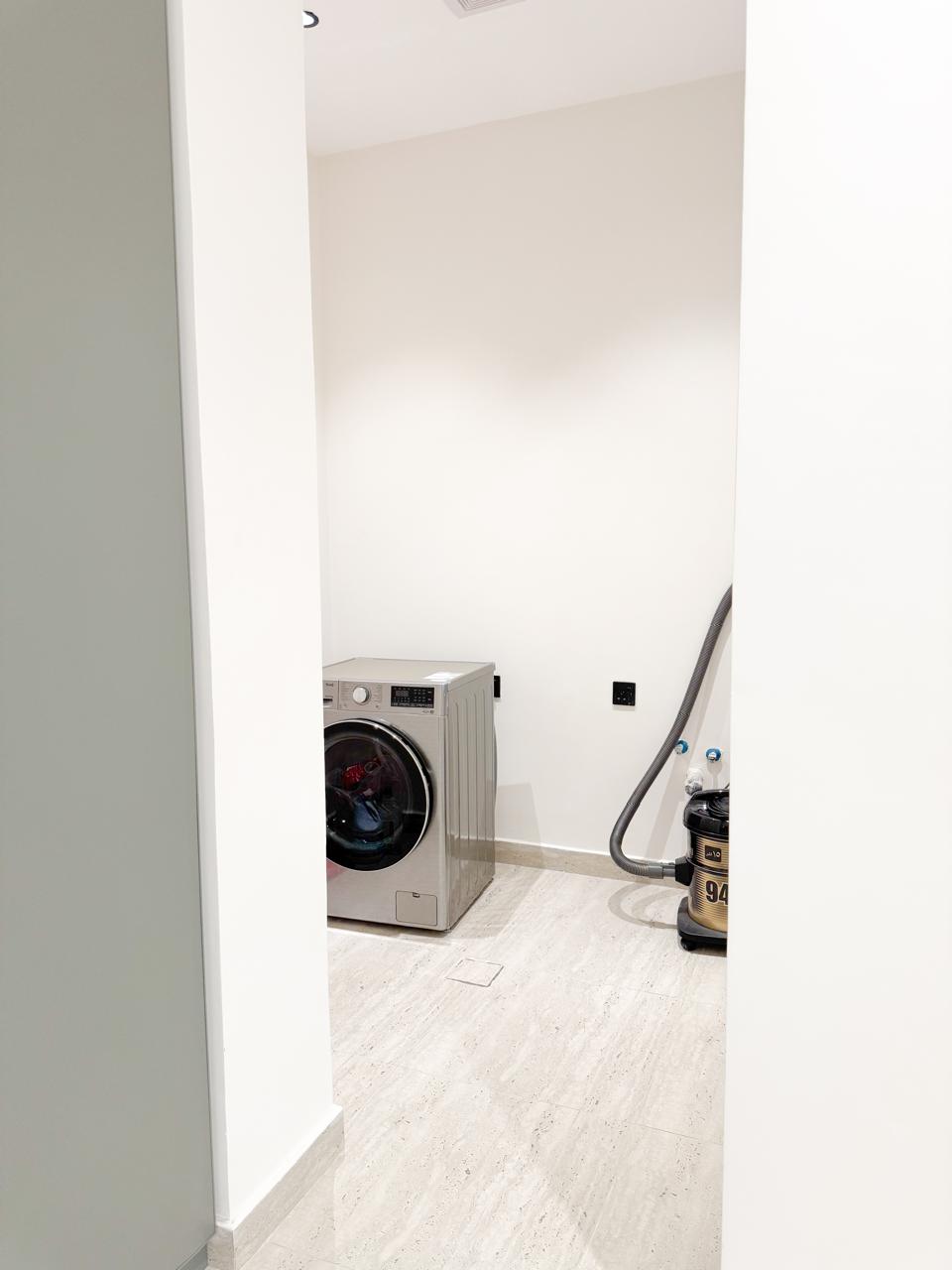 3 bedroom apartment in Al Narjis 4