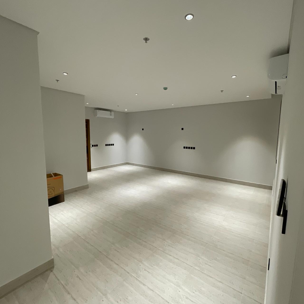 شقة 3 غرف في الحمراء 1