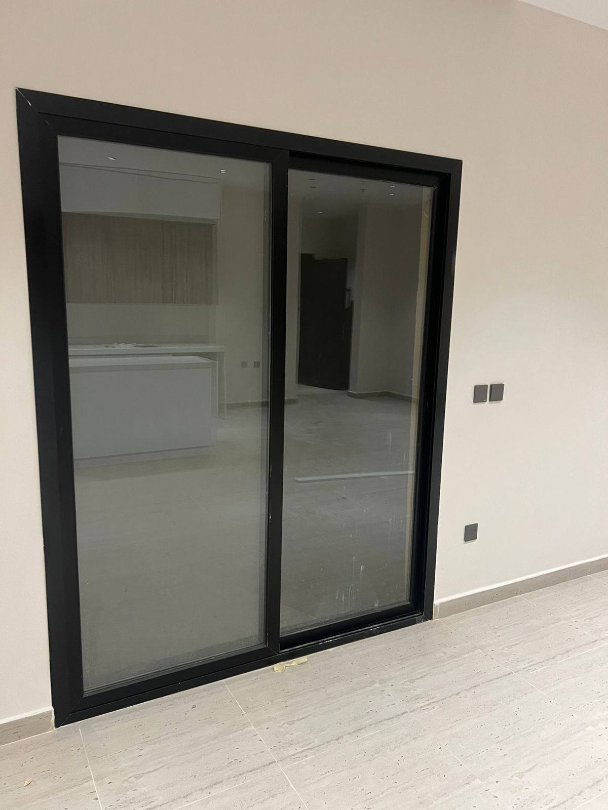 شقة 2 غرف في عرقة 2