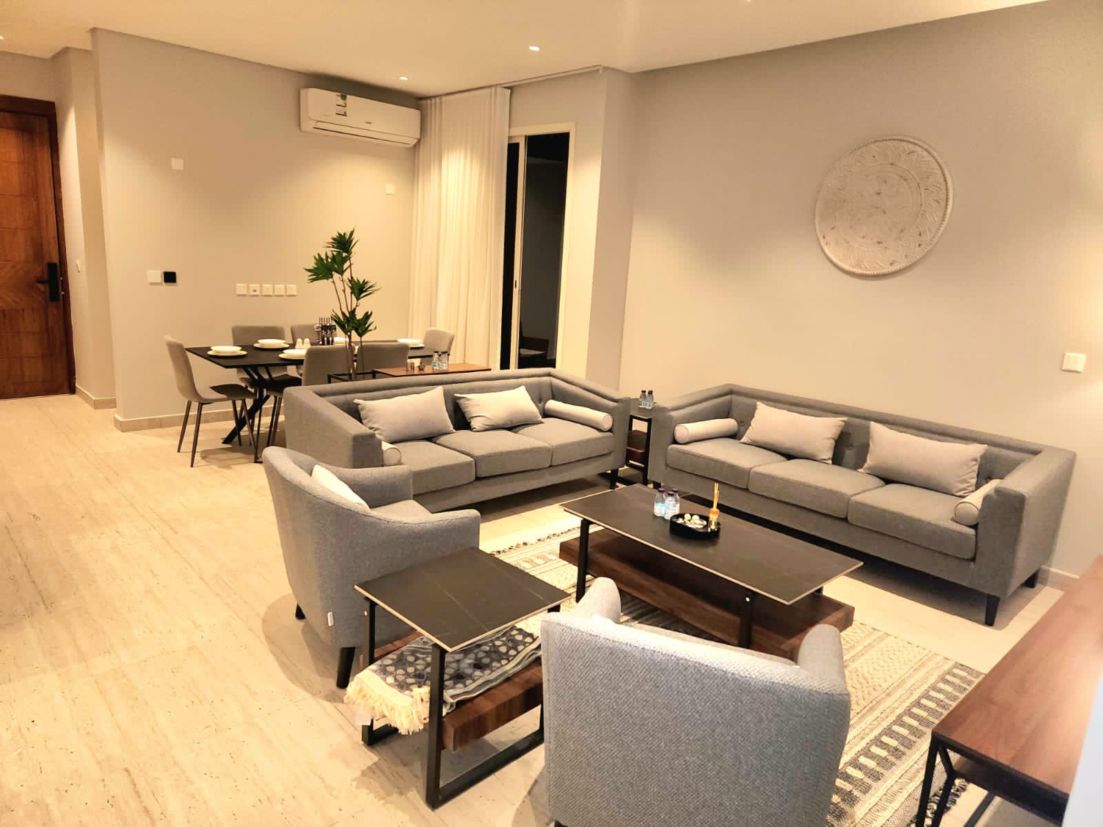 شقة 3 غرف في العارض 3