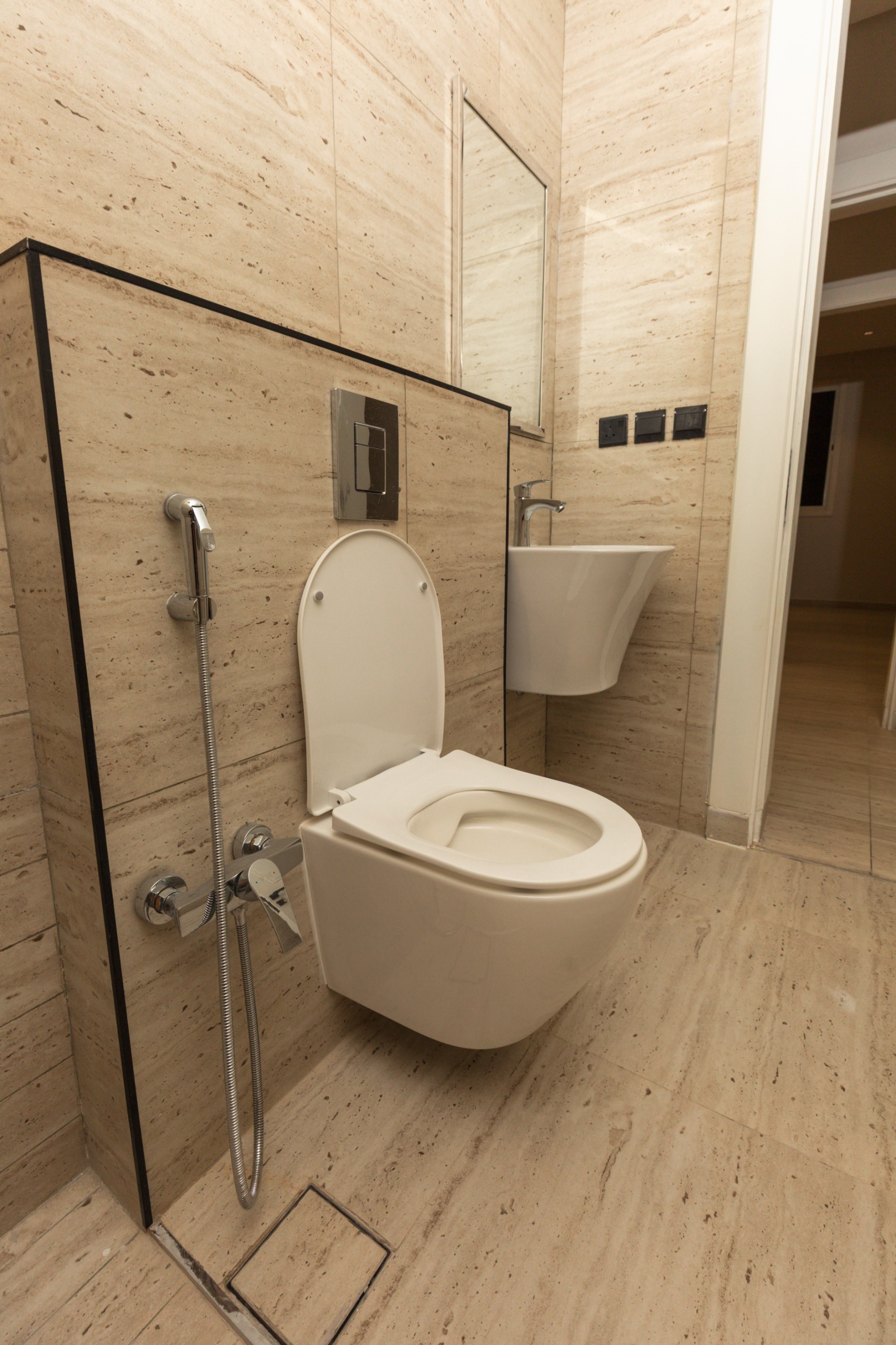 3 bedroom apartment in Al Narjis 5