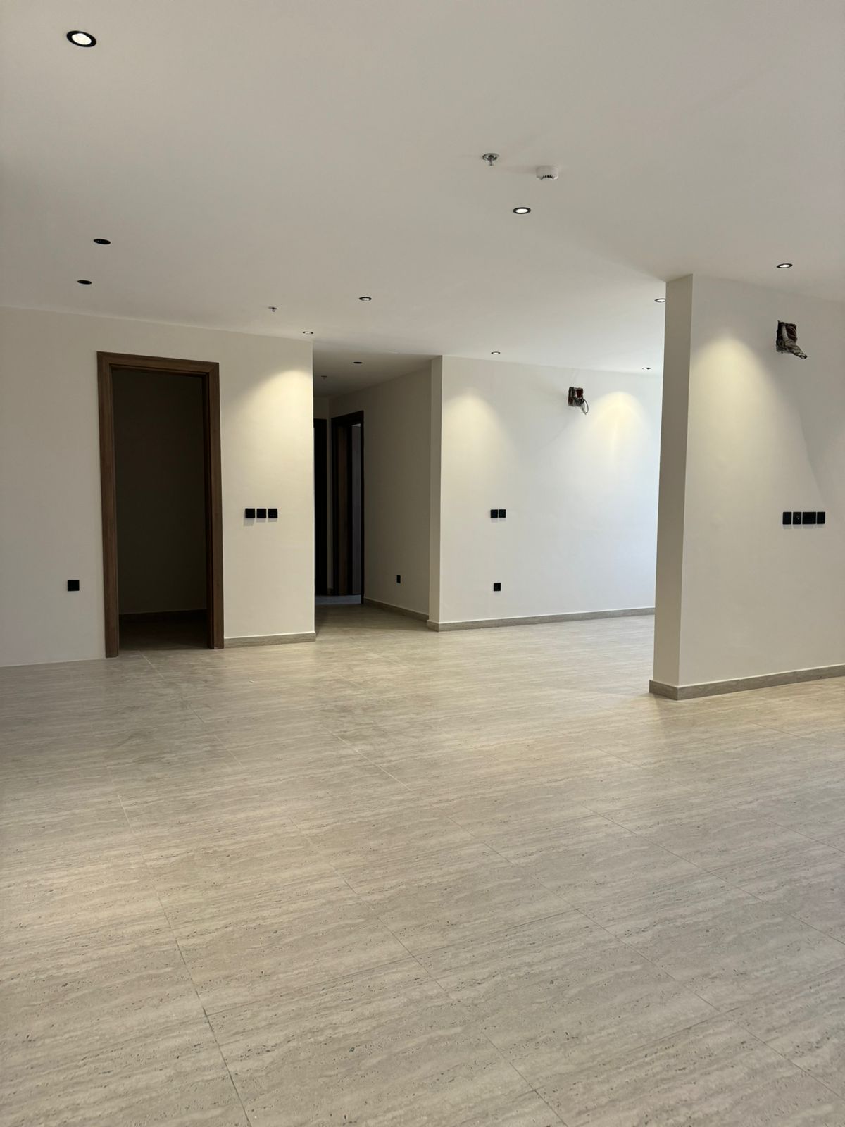 3 bedroom apartment in Al Narjis 2