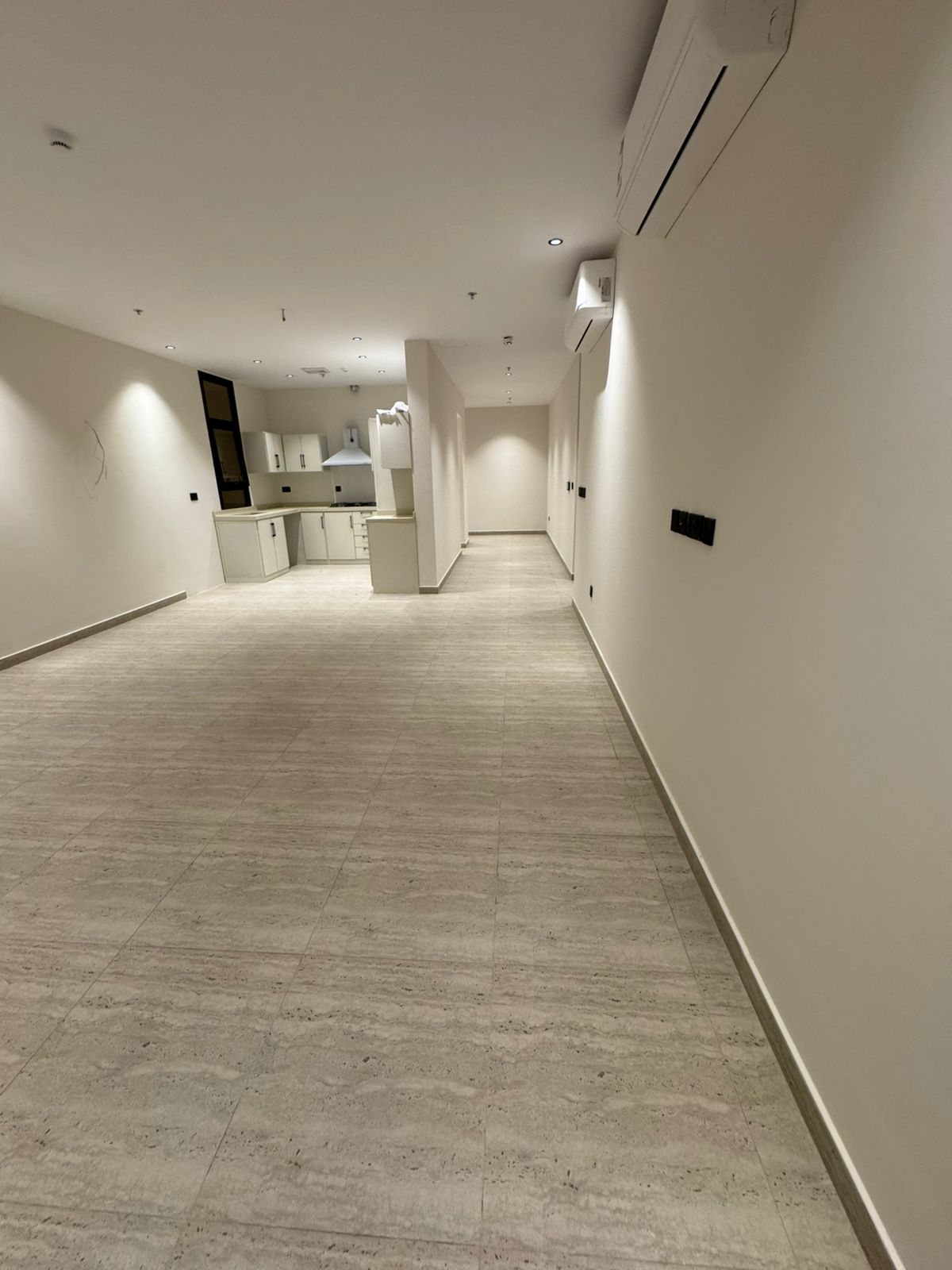 شقة 3 غرف في النرجس 1