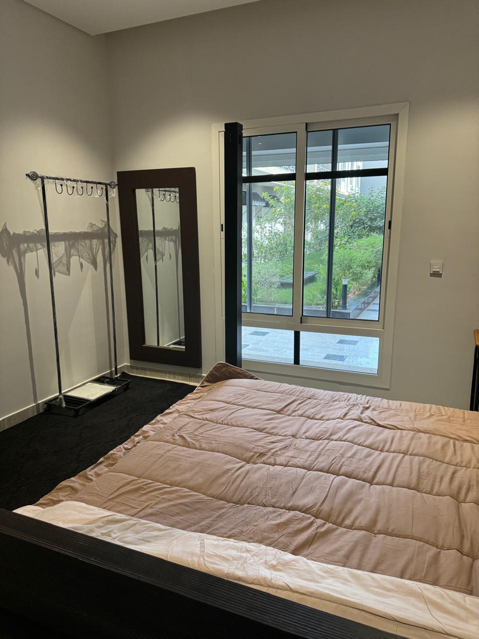 شقة 3 غرف في النرجس 4