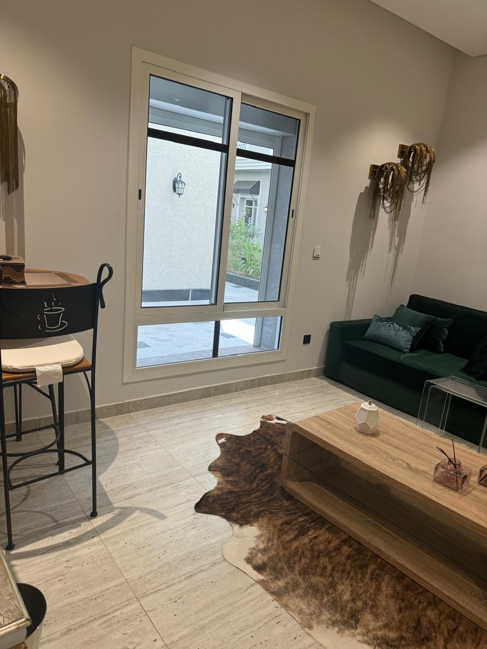 شقة 3 غرف في النرجس 1