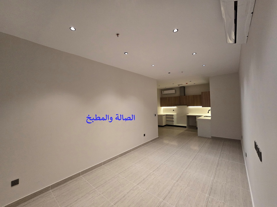 شقة 3 غرف في عرقة 1